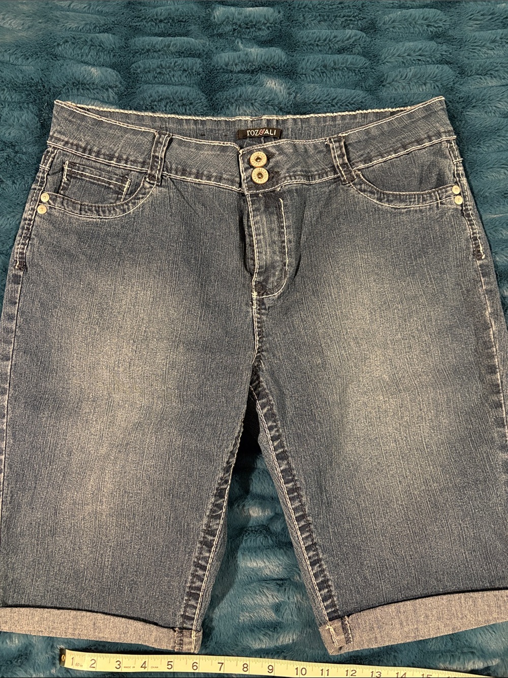 Roz & Ali Women’s Midwash Denim Bermuda Shorts